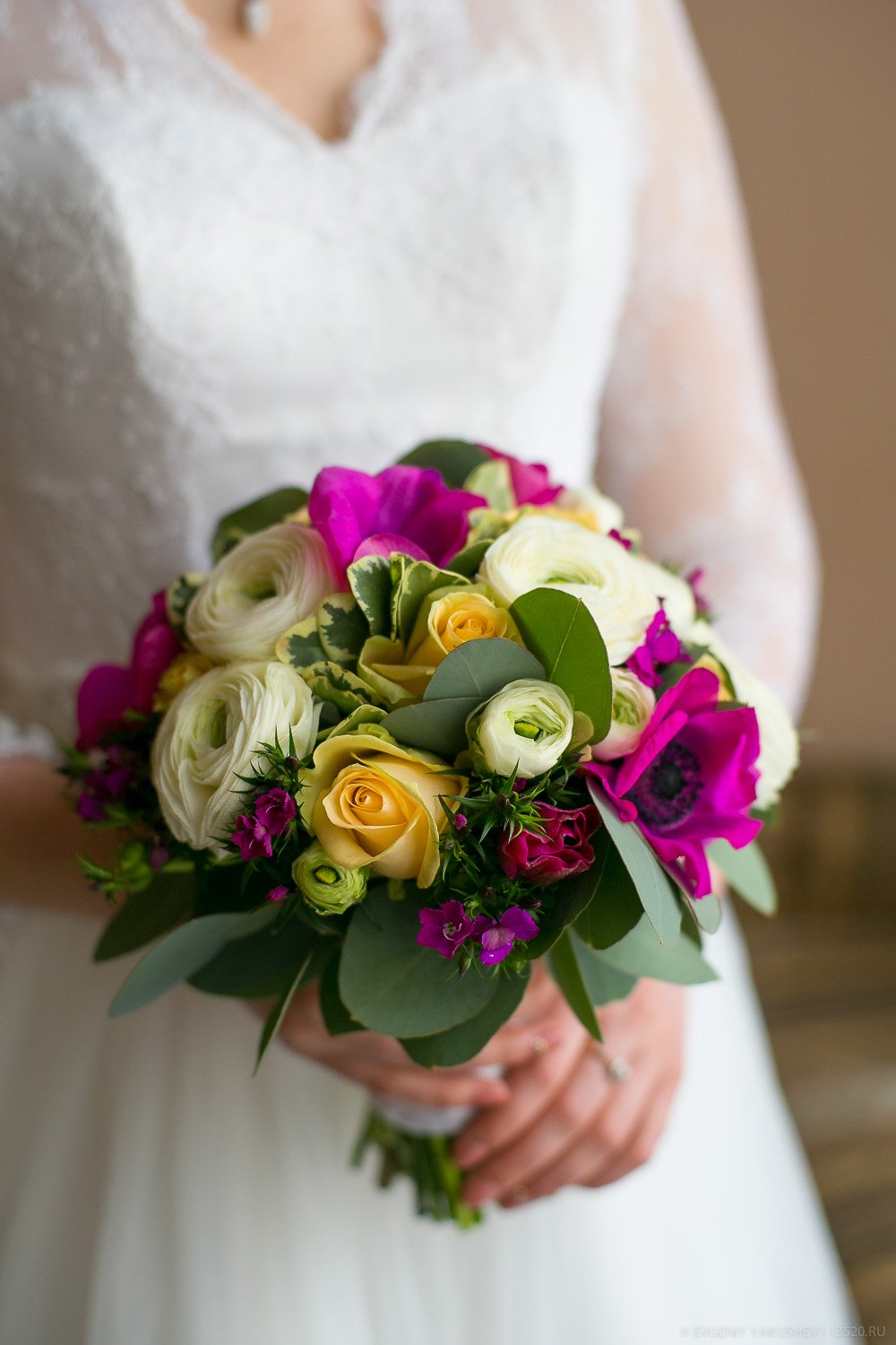 фотограф Евгений Якушев
13520.ru
тел: +7(953)370-04-73
e-mail: hello@13520.ru