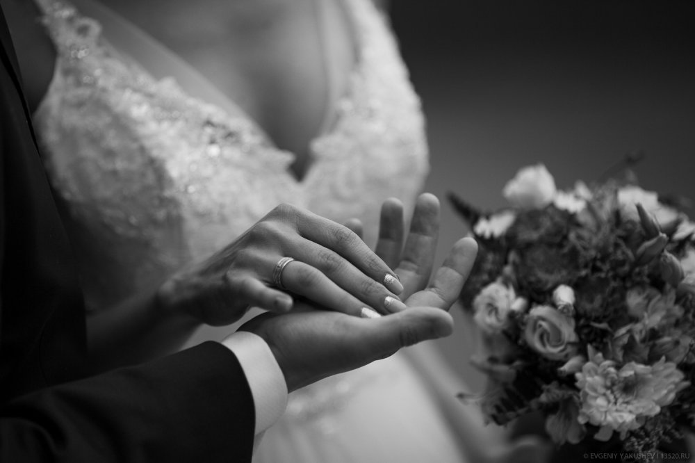 фотограф Евгений Якушев
13520.ru
тел: +7(953)370-04-73
e-mail: hello@13520.ru