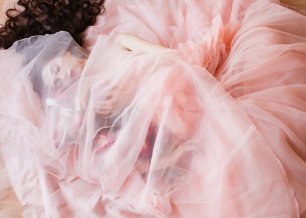 Утро невесты в цветах восходящего солнца!