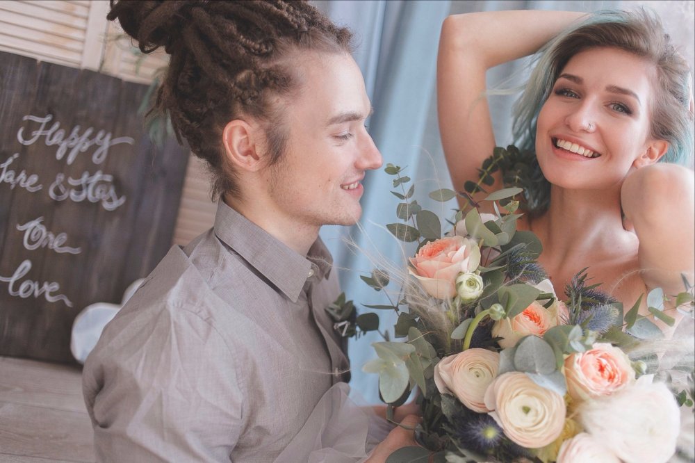 Flowers; decor: Ornamento. Оформление свадеб
MUA: Анастасия Левицкая 
Girl&Boy: Jane&Stas 
Location: Studio Stories 
Dress: T-skirt 
Photo: Julia Solar