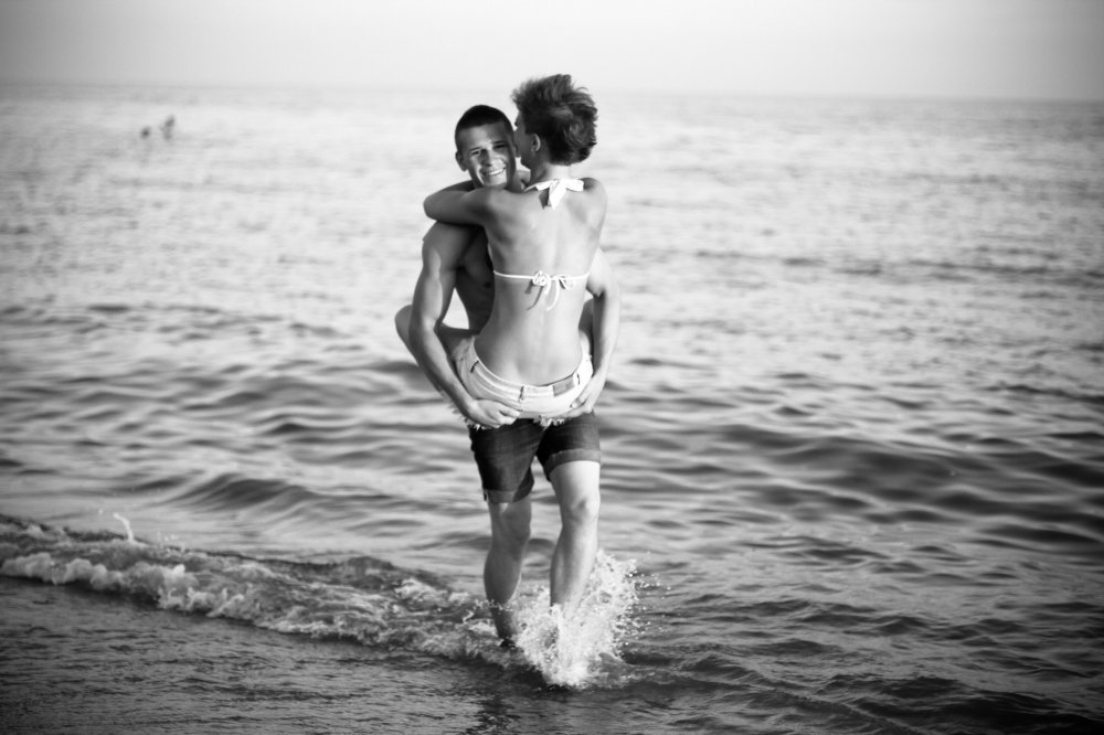 Голые пары на пляже (61 фото) - секс фото