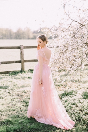 Фотосессия в цветущих садах