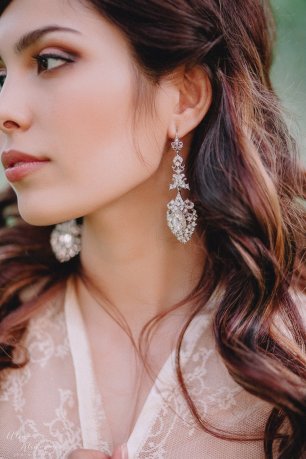 Роскошные серьги на свадьбу