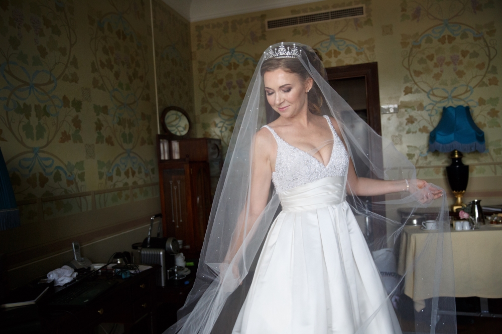 12 удивительных фото невест до и после свадебного макияжа