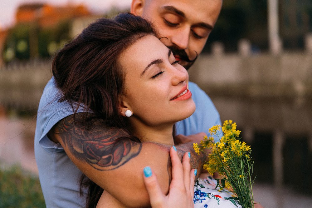 По всем вопросам пишите, пожалуйста, в Личные Сообщения или свяжитесь со мной наиболее удобным для Вас способом.

Контакты:
☎ +7-911-749-49-06 Санкт-Петербург
VKontakte: https://vk.com/useinfo
Е-mail: cop_valentin@mail.ru
Cайт: http://www.vpuzanov.ru