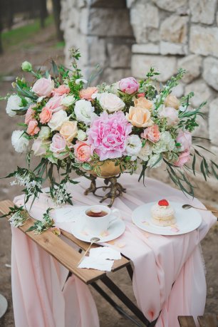 Фотозона на свадьбе