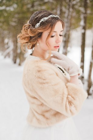 Зимний образ. Прическа невесты