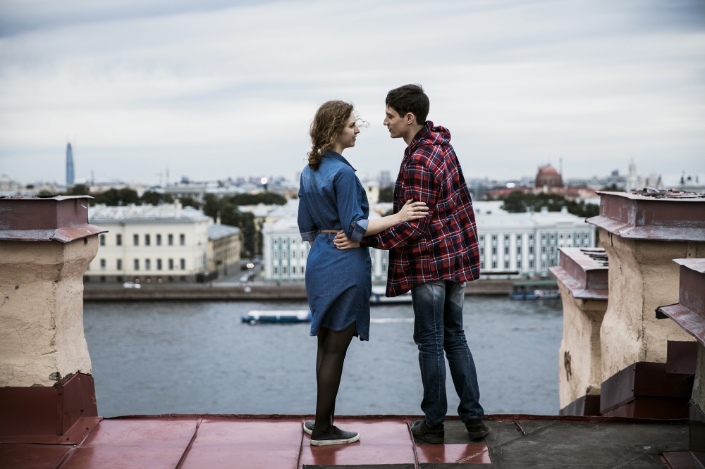 Света и Леша 
небо