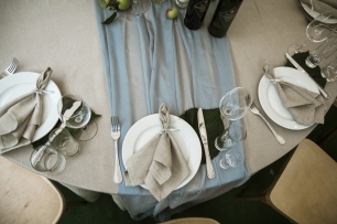 Оформление стола для яблоневой свадьбы