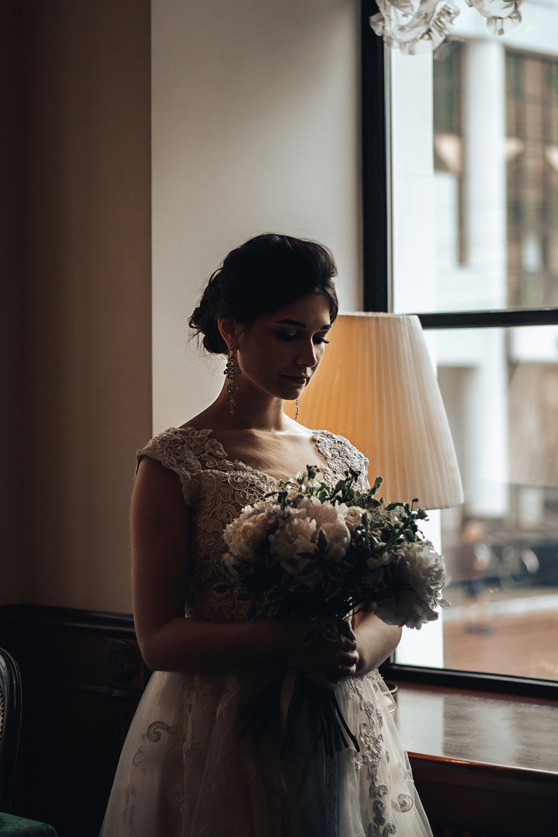 Портрет невесты в речторане