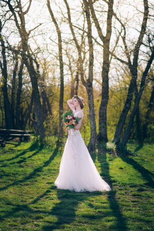 Нежный, весенний образ невесты