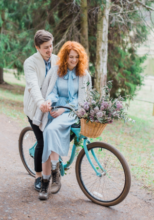 фотосессия love story с велосипедом, фотограф МАКСИМ ГОРБУНОВ