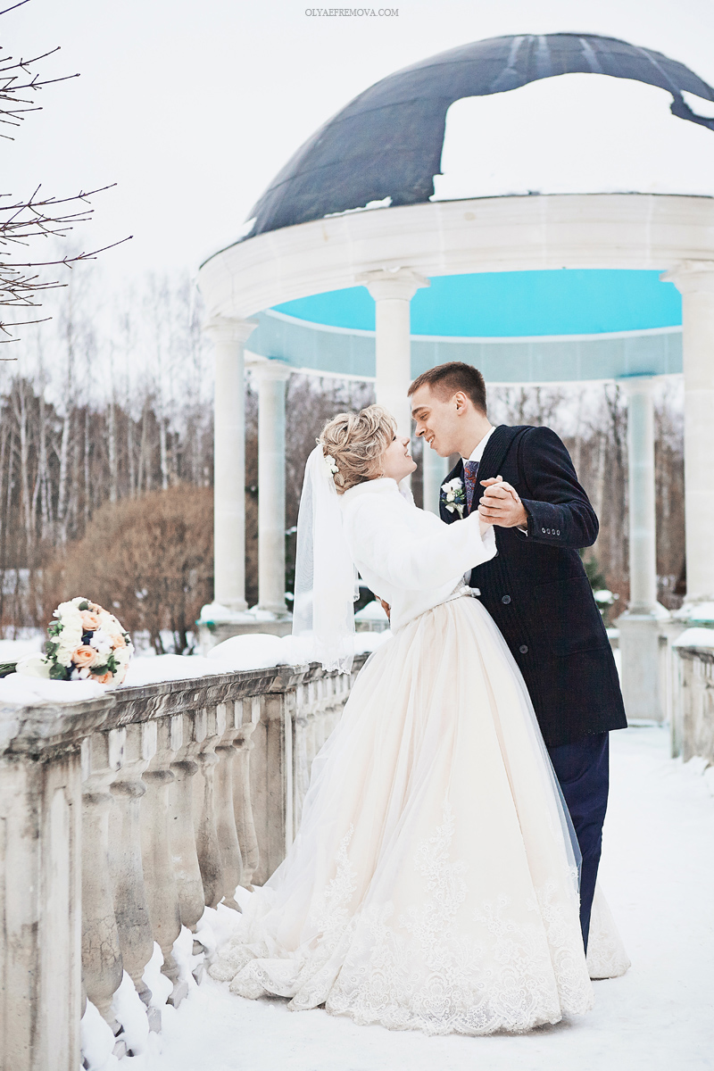 http://www.olyaefremova.com/wedding