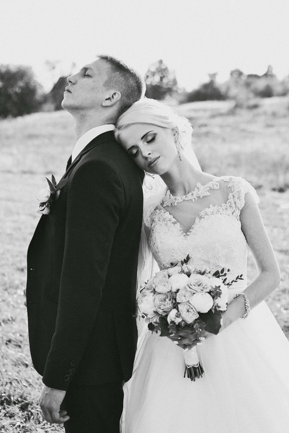 http://www.olyaefremova.com/wedding