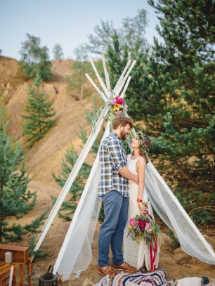 Фотозона на свадьбе Кати и Ефима в стиле бохо