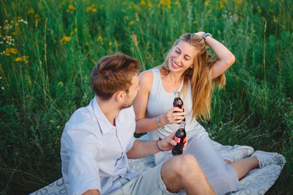 Пикник на природе — отличная идея для love story