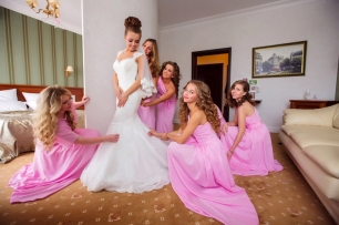 Подружки невесты