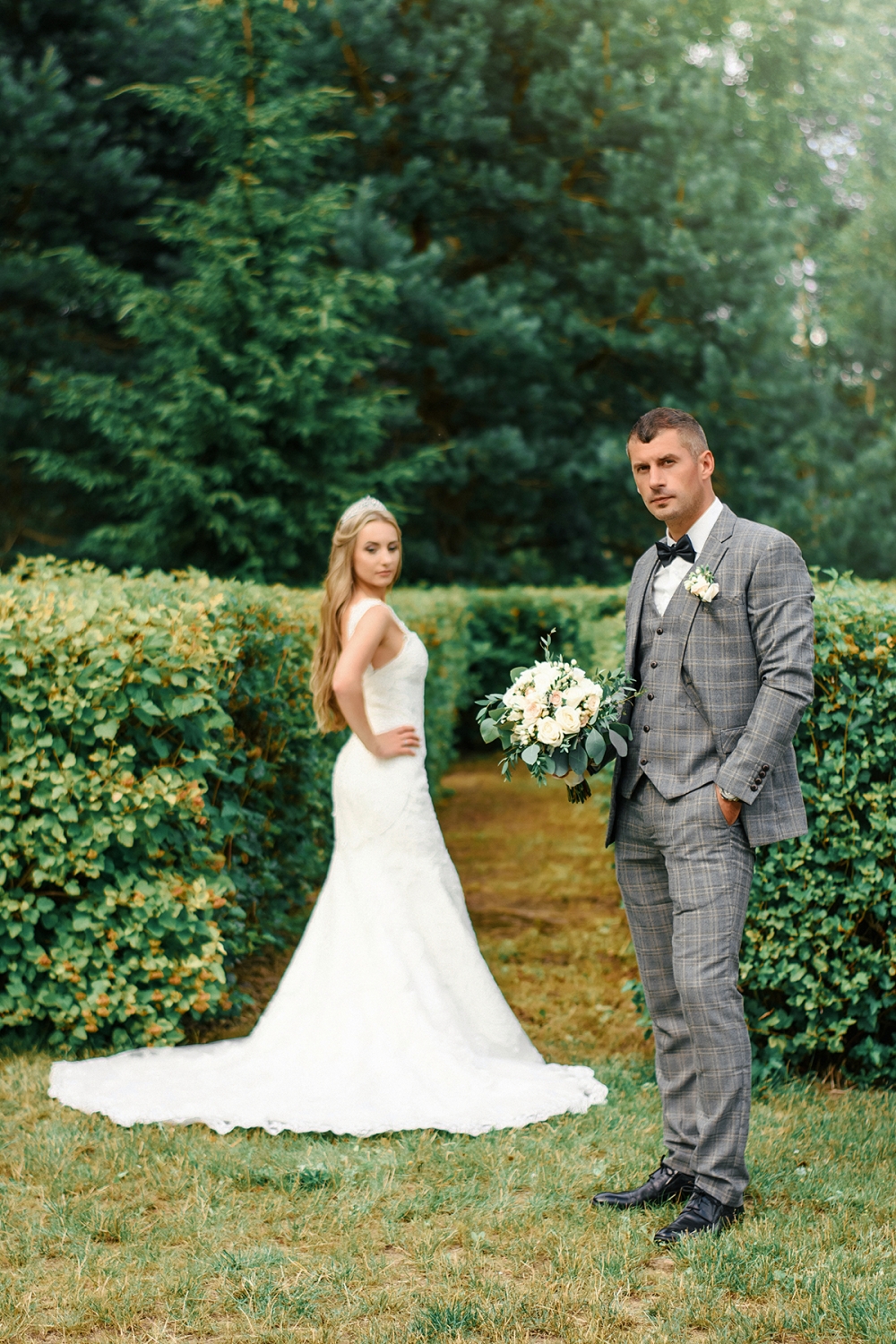 Классическая свадебная фотосъёмка, love story, фотосъёмка мероприятий в Минске и других городах Беларуси. 
https://tarasevich.by