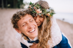 Нежный и стильный цветочный венок