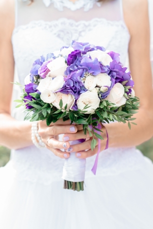 Яркие акценты в букете