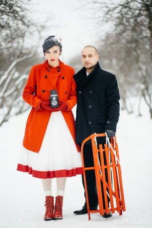 Зимняя фотосессия с санями