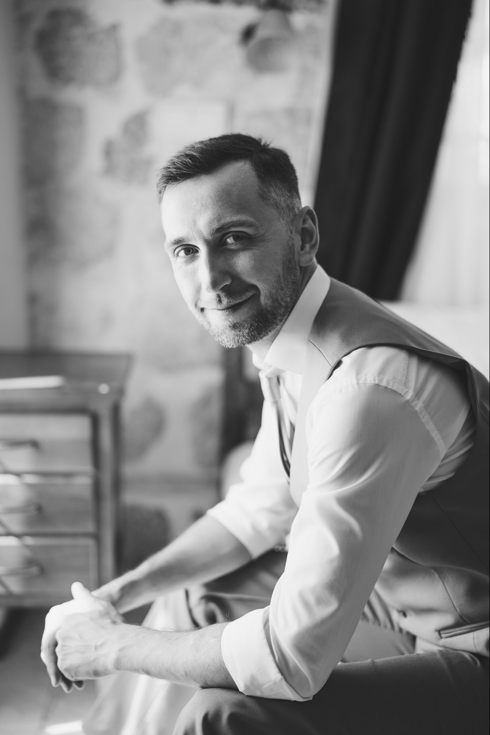 Wedding photoshoot in Montenegro https://nadtochiy.com
