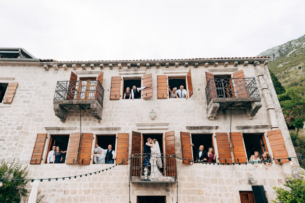 Wedding photoshoot in Montenegro https://nadtochiy.com