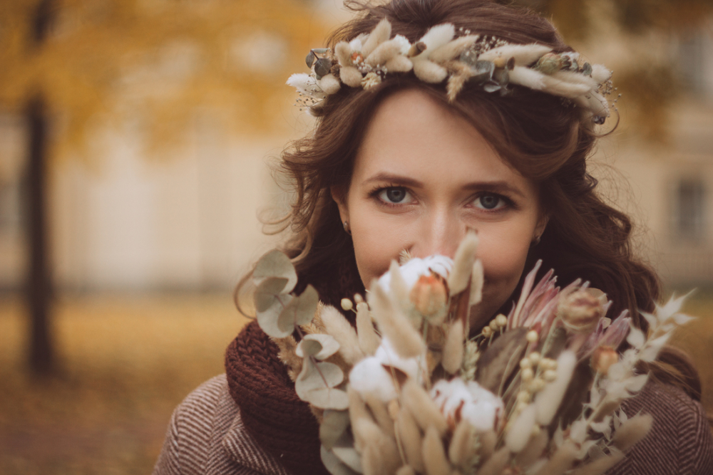 Екатерина и Андрей
Осенние свадьбы - это немного холодно, но очень красиво!