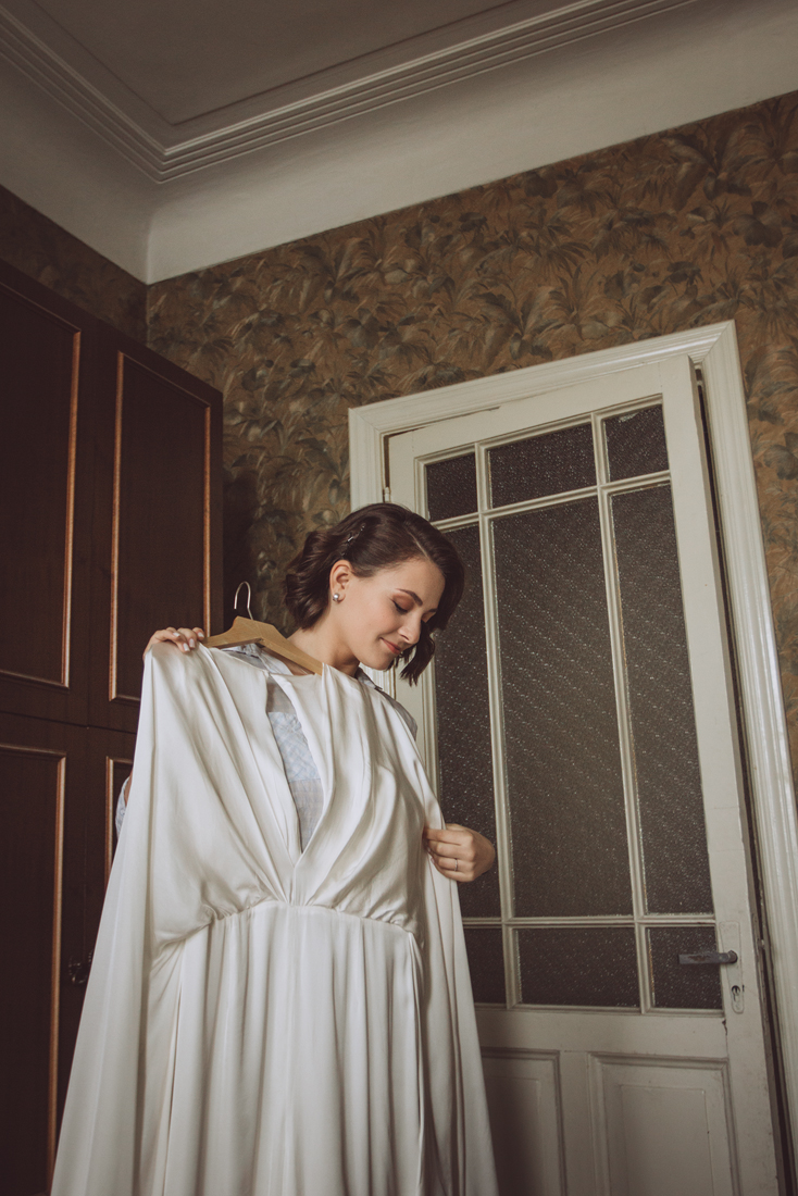 Сборы невесты Александры и эстетика Петербургских квартир