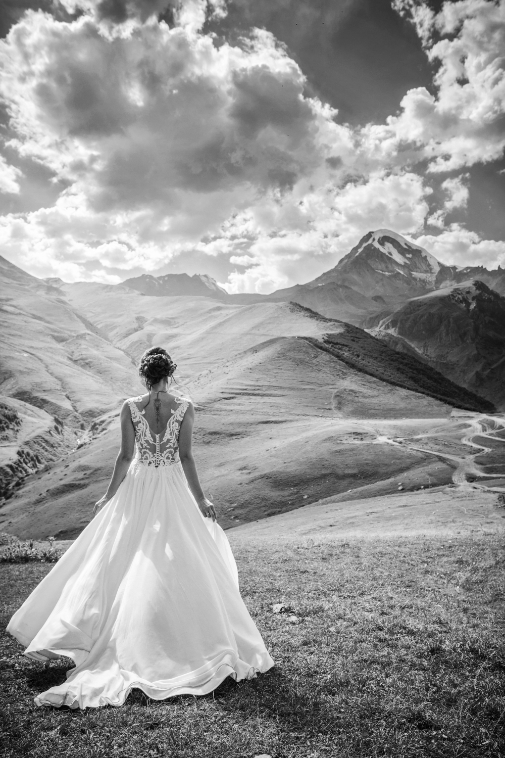 невесты в горах