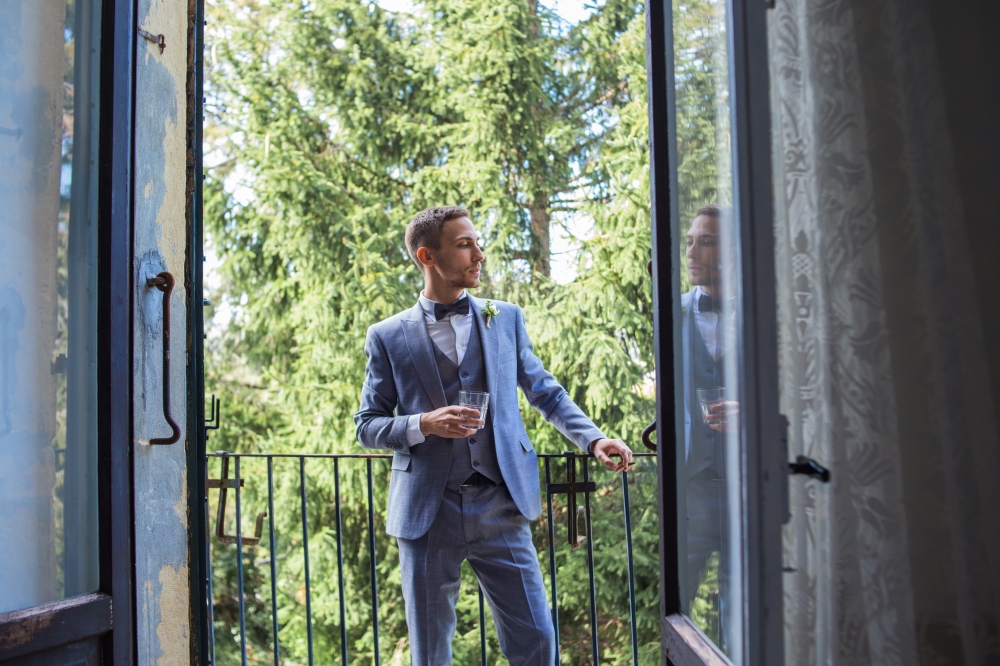 Евгений.  Утро жениха, Италия