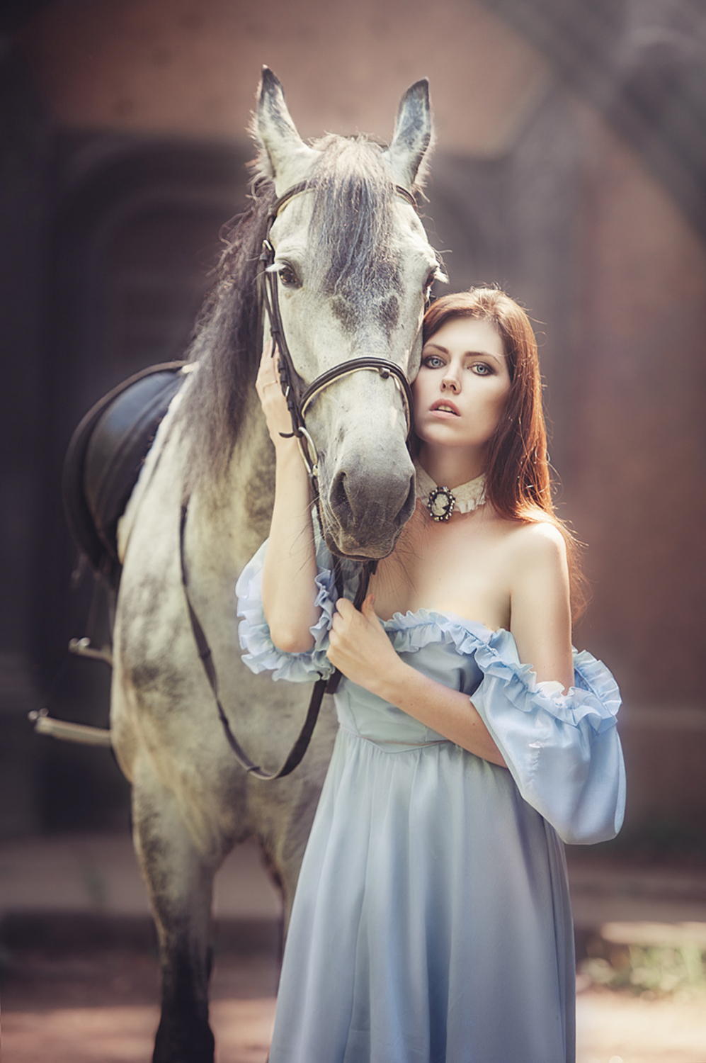 stallion, девушка рядом с лошадью, фотосессия с белой лошадью, красивые  фото девушек с лошадьми, женщина и лошадь картинки, фото девушек с лошадьми  на аву, Свадебный фотограф Москва