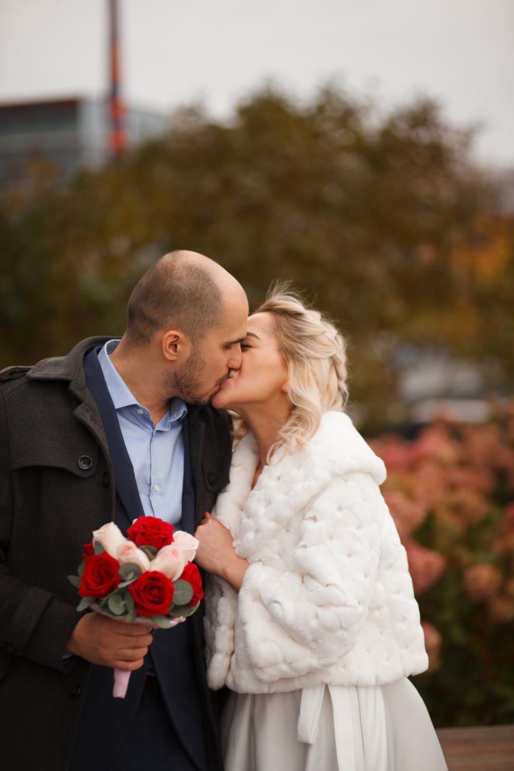 #свадьба #фотопрогулка #невеста #подготовкаксвадьбе #lovestory #жених #загс #свадьбавегас #сьемкавзагсе #роспись #кольца #молодожены #свадебныефото #фотографнасвадьбу #свадебныйдекор #бракосочетание 