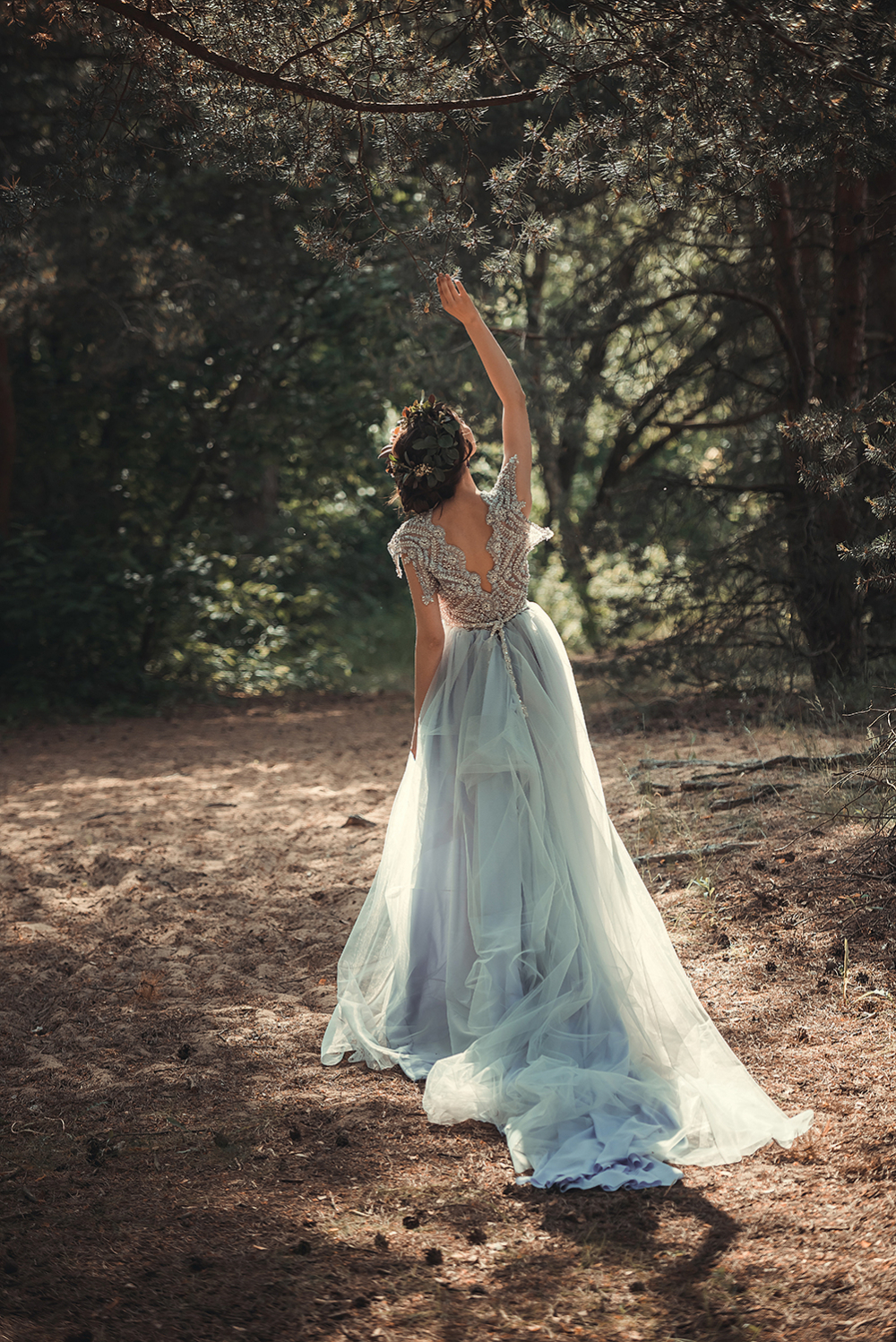 Свадьба в лесу