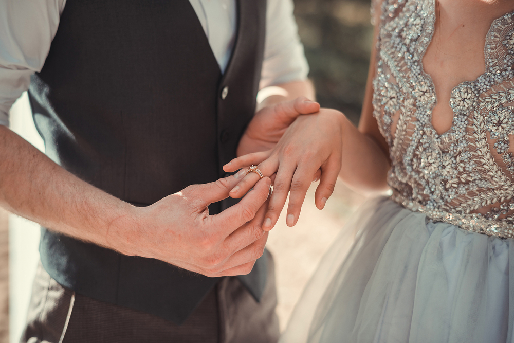 Свадьба в лесу