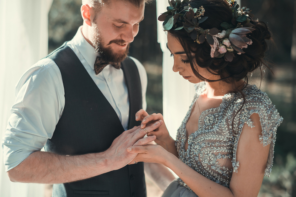 Свадьба в лесу