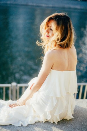 Свадебная прогулка у Москвы-реки