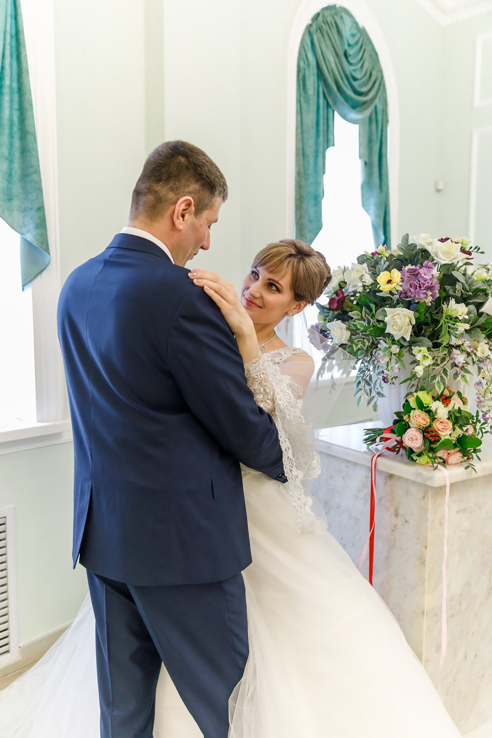 Жених и невеста, фотограф Галина Шляховая.