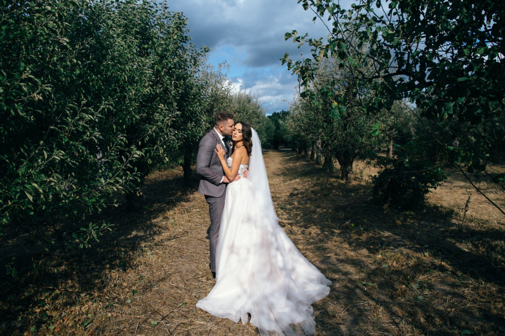 ...сестра моего трудового брата по камере - Богдан Даций. Спасибо, что доверили!