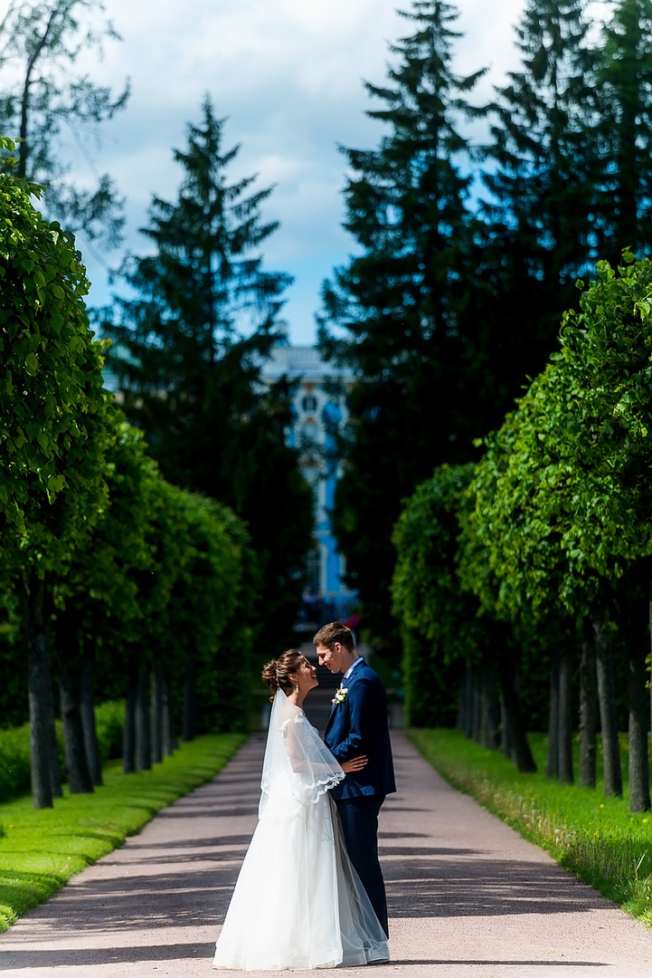 https://svadebnaya-fotosemka.ru/