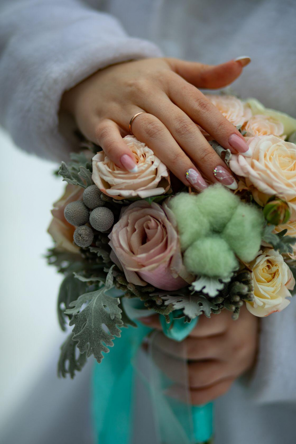 Фотограф на свадьбу в Волгограде. Художественные фото Вашей свадьбы по доступной цене.