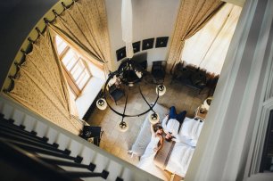 Оригинальная фотосессия жениха и невесты