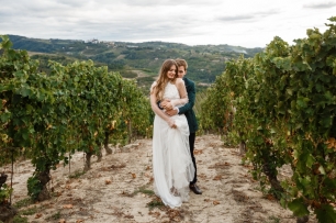 Фотосессия в долине виноградников. Италия