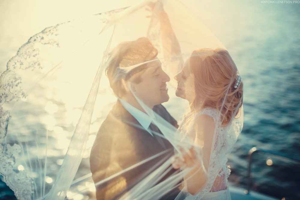 
Свадебный & lovestory фотограф в Минске и Москве.

Создаю волшебные, солнечные и жизнерадостные моменты жизни вместе с вами :)

Тел/Viber/WhatsApp: +375 29 649-10-31 

http://antonkuznetsov.pro 