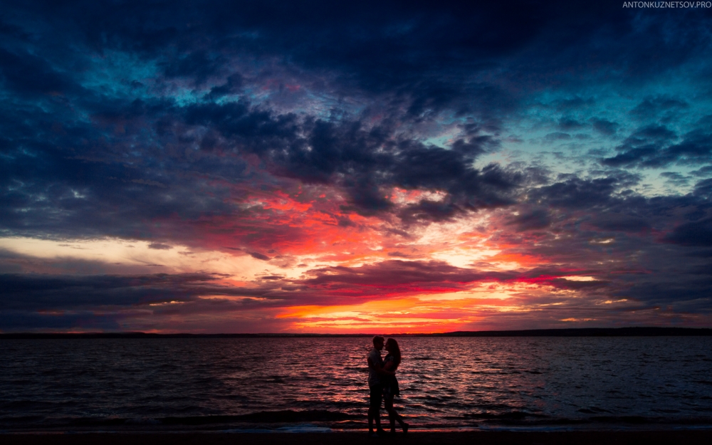 
Свадебный & lovestory фотограф в Минске и Москве.

Создаю волшебные, солнечные и жизнерадостные моменты жизни вместе с вами :)

Тел/Viber/WhatsApp: +375 29 649-10-31 

http://antonkuznetsov.pro 