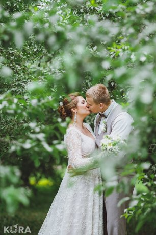 Свадебная фотосессия в парке