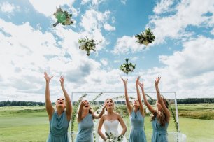 Подружки невесты