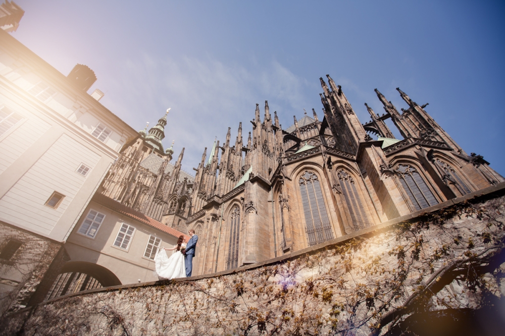 Свадебная фотосессия на Пражском граде в Праге