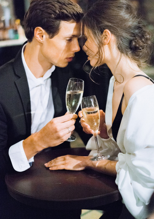 фотосессия love story в кафе, фотограф АНТОНОВА КСЕНИЯ