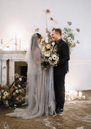 свадьба в сером цвете, серое свадебное платье, фотограф АНТОНОВА КСЕНИЯ